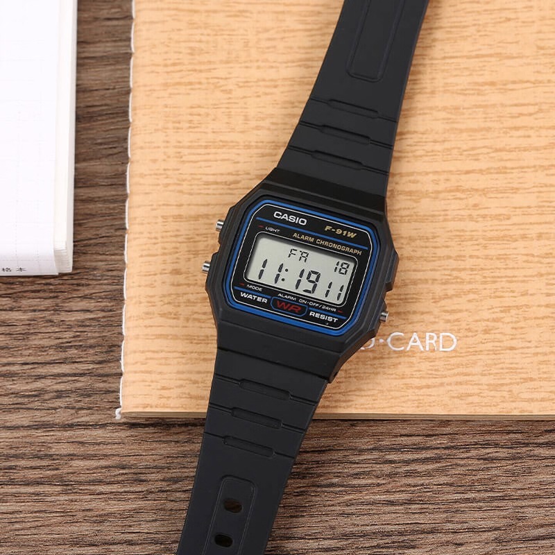 Casio F-91W-1 Fashion Retro Sm - огляд і ціна Watch Display Pillow